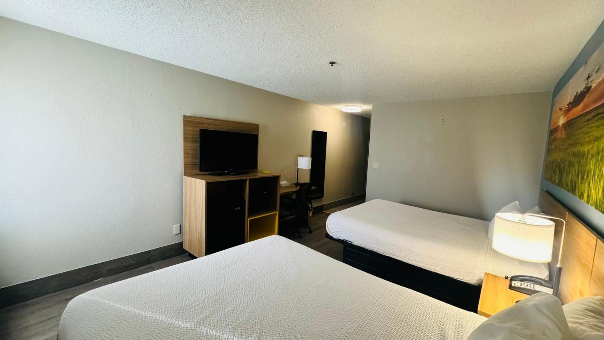 Days Inn By Wyndham Shawnee Esterno foto