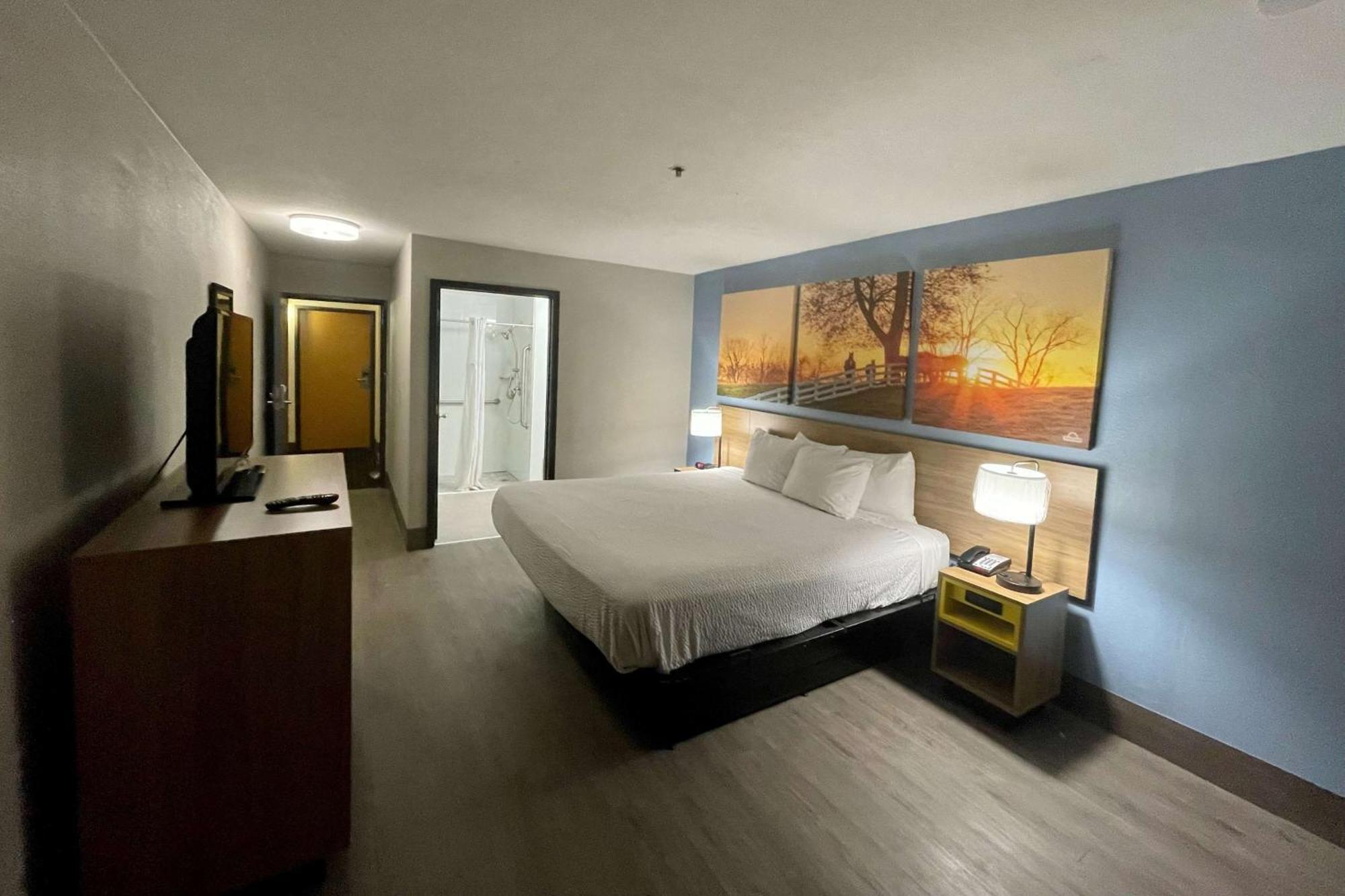 Days Inn By Wyndham Shawnee Esterno foto