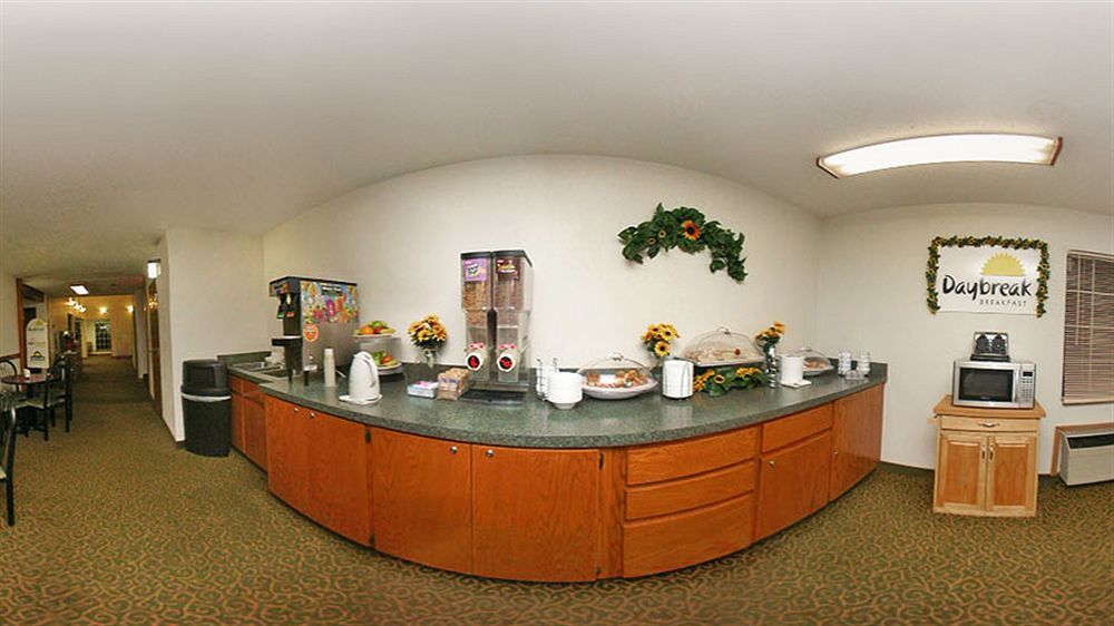 Days Inn By Wyndham Shawnee Esterno foto